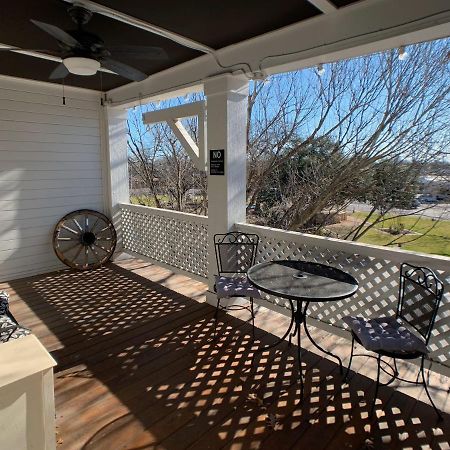 Schmitz Bed & Breakfast New Braunfels Exterior photo