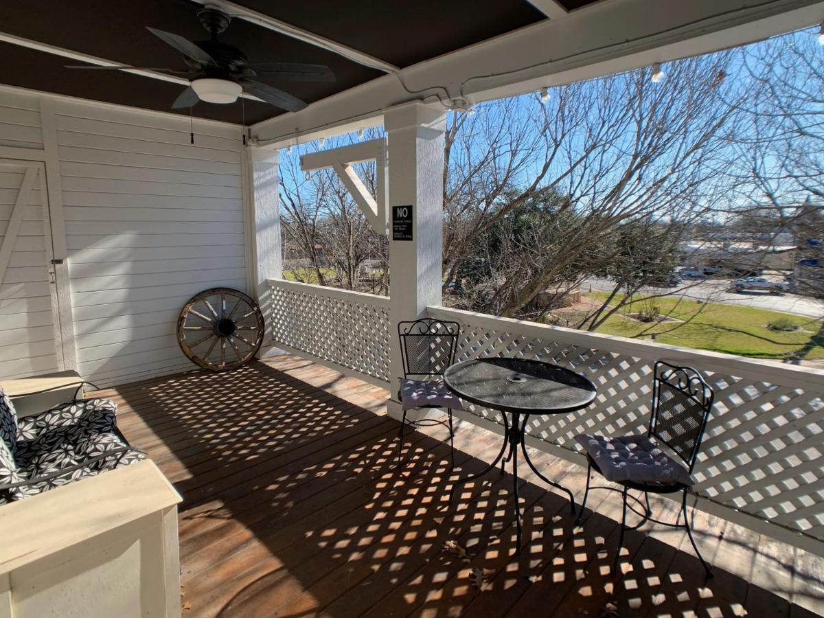Schmitz Bed & Breakfast New Braunfels Exterior photo